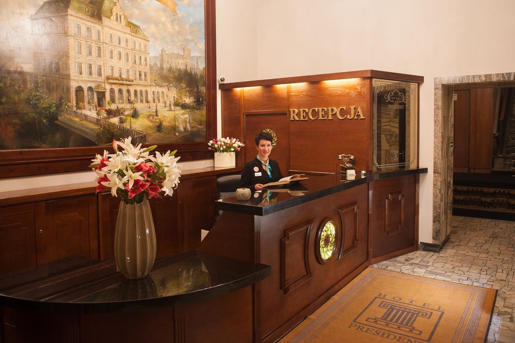 Hotel President Bielsko-Biała Buitenkant foto